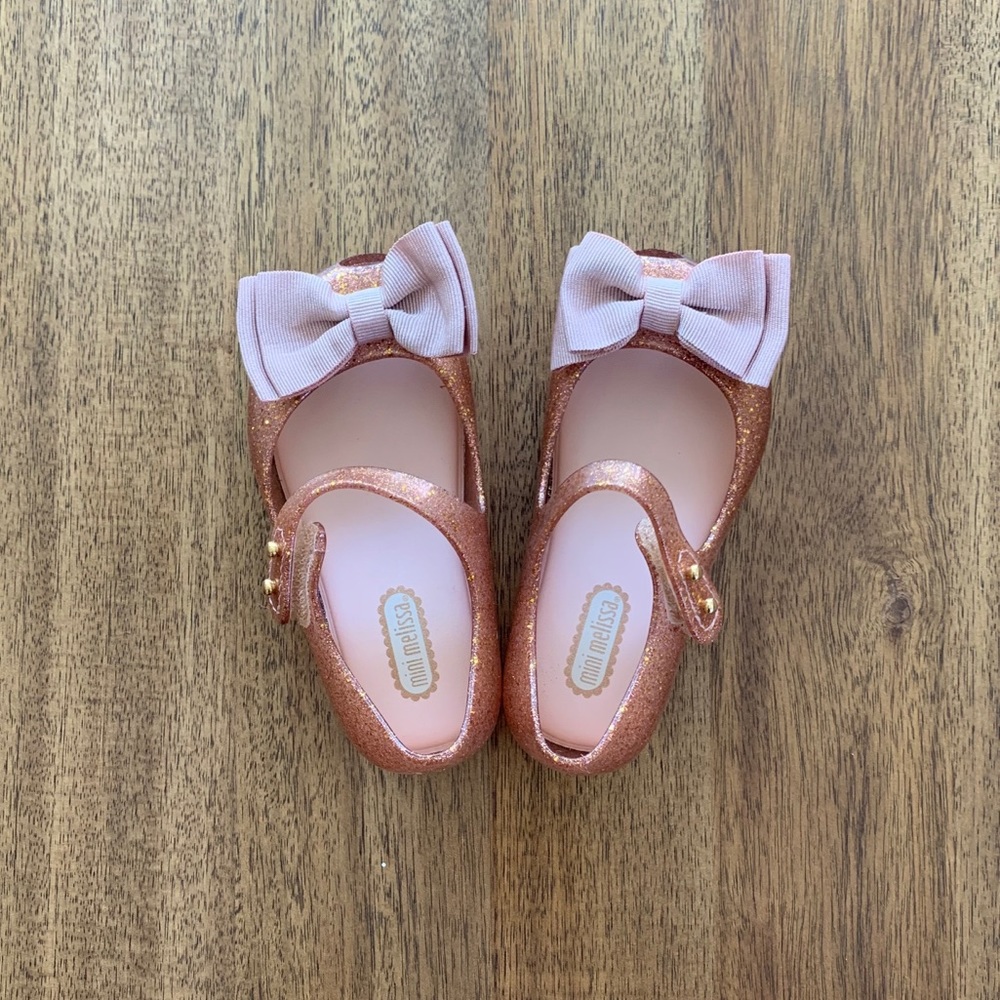 Mini Melissa now shoes Size 7